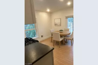 26 Franklin Pl #3, Morristown, NJ 07960 - Photo 4