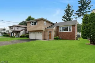 2726 Alice Terrace, Union Township, NJ 07083 - Photo 2