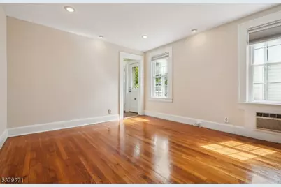 163 Myrtle Ave, Millburn, NJ 07041 - Photo 26