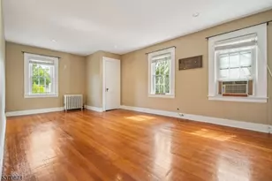 163 Myrtle Ave, Millburn, NJ 07041 - Photo 22