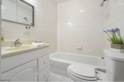 14 Mellon Ave, West Orange Township, NJ 07052 - Photo 8