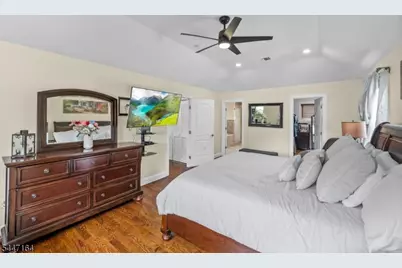39 Paterson Ave, Clifton, NJ 07014 - Photo 22