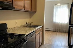 565 Grove St F-, Clifton, NJ 07013 - Photo 10
