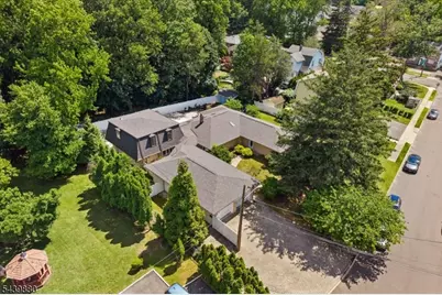 1 Ranch Ct, Saddle Brook Township, NJ 07663 - Photo 1