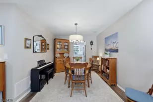 220 Learnington Way, Franklin Township, NJ 08873 - Photo 16