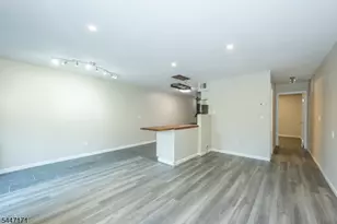 7 Sugar Loaf Ct, Vernon, NJ 07462 - Photo 10