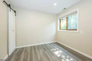 7 Sugar Loaf Ct, Vernon, NJ 07462 - Photo 16