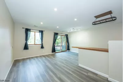 7 Sugar Loaf Ct #2, Vernon, NJ 07462 - Photo 12