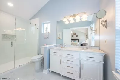20 Bobolink Ct, Wayne, NJ 07470 - Photo 32