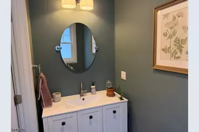 86 Jacoby St, Maplewood, NJ 07040 - Photo 12