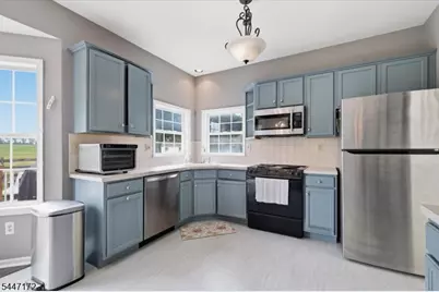 163 Bryans Rd, Washington Township, NJ 08827 - Photo 12