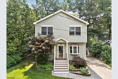 3 Elm Pl, Ringwood, NJ 07456 - Photo 1