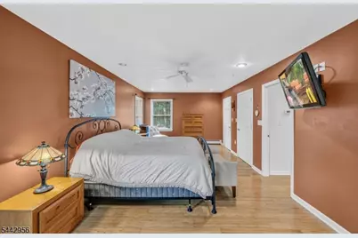 3 Elm Pl, Ringwood, NJ 07456 - Photo 34