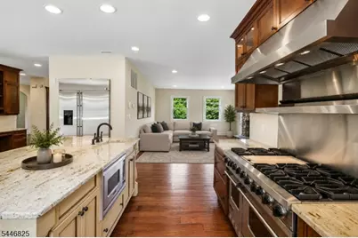 11 Fairwood Rd, Madison, NJ 07940 - Photo 8