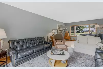19 Renfro Rd, Franklin Township, NJ 08873 - Photo 6