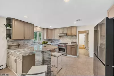 4 Le Mans Pl, Montville Township, NJ 07058 - Photo 10