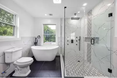 191 Washington Pl, Teaneck Township, NJ 07666 - Photo 22