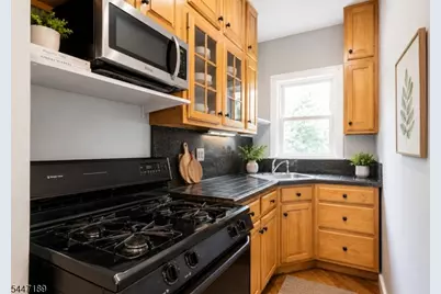 2011 Stecher Ave, Union Township, NJ 07083 - Photo 1