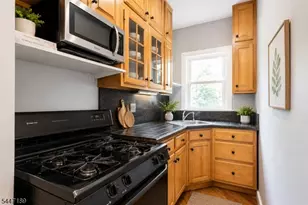 2011 Stecher Ave, Union Township, NJ 07083 - Photo 1