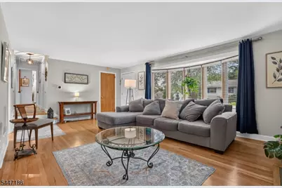 72 Lyons Pl, Springfield, NJ 07081 - Photo 4
