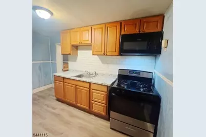 129 Smith St, Newark, NJ 07106 - Photo 12