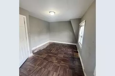 129 Smith St, Newark, NJ 07106 - Photo 4