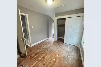 129 Smith St, Newark, NJ 07106 - Photo 8