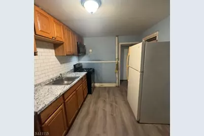129 Smith St, Newark, NJ 07106 - Photo 10