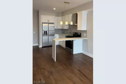 587 River St #405, Paterson, NJ 07524 - Photo 2