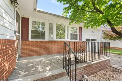 9 Riviera Dr, Somerville, NJ 08876 - Photo 2