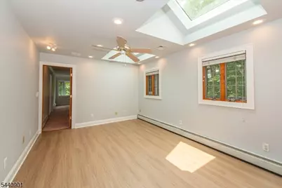 9 Flintlock Dr, Washington Township, NJ 07853 - Photo 20