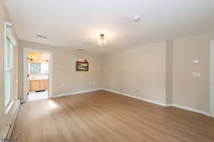 9 Flintlock Dr, Washington Township, NJ 07853 - Photo 16