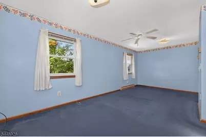 800 Baltimore St, Lopatcong Township, NJ 08865 - Photo 18