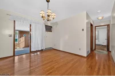 800 Baltimore St, Lopatcong Township, NJ 08865 - Photo 6