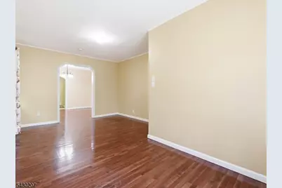 615 Spruce St, Roselle, NJ 07203 - Photo 8