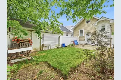 615 Spruce St, Roselle, NJ 07203 - Photo 28