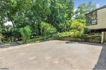 84 Green Ave, Madison, NJ 07940 - Photo 12