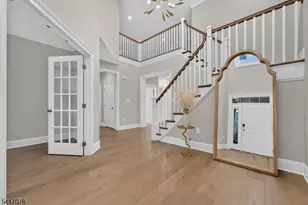 6 Concord Ct, Warren Township, NJ 07059 - Photo 2