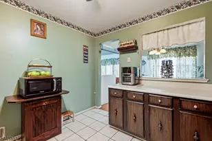795-3 Eves Dr, Hillsborough Township, NJ 08844 - Photo 10