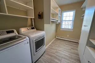 36 Coachlight Dr, Chatham Township, NJ 07928 - Photo 16