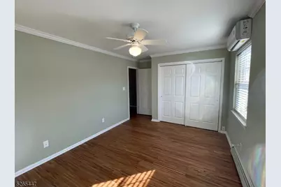 36 Coachlight Dr, Chatham Township, NJ 07928 - Photo 8