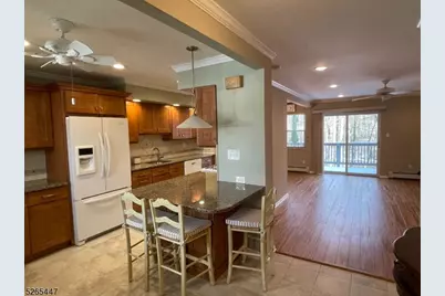 36 Coachlight Dr, Chatham Township, NJ 07928 - Photo 6