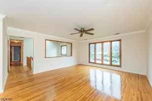 1 Old Timbers Ct, Roxbury Township, NJ 07847 - Photo 6