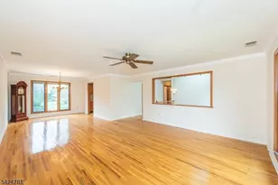 1 Old Timbers Ct, Roxbury Township, NJ 07847 - Photo 8