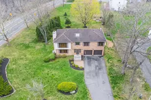 1 Old Timbers Ct, Roxbury Township, NJ 07847 - Photo 26