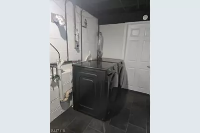 832 Dewey St, Union Township, NJ 07083 - Photo 14