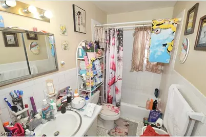 300 Kennedy Dr, Linden, NJ 07036 - Photo 20