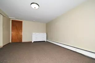 300 Kennedy Dr, Linden, NJ 07036 - Photo 22
