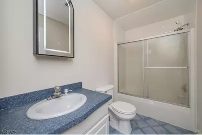 4 Elm Ct, Little Falls Township, NJ 07424 - Photo 16