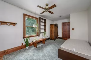 1097 State Route 173, Bethlehem Township, NJ 08802 - Photo 28